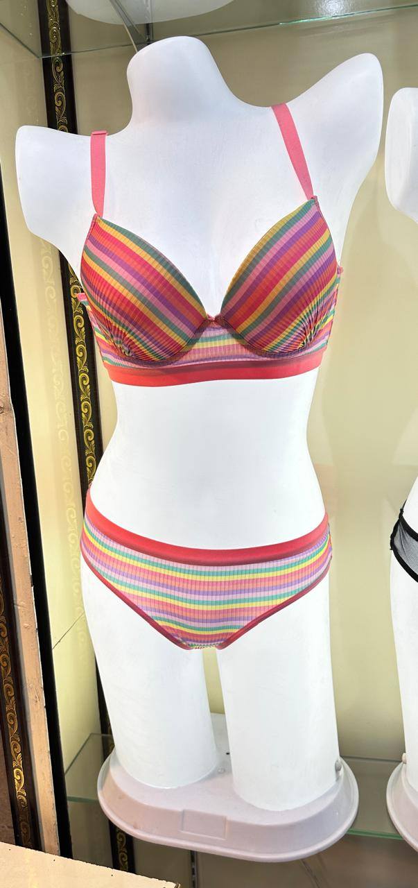 Women Tops Dopamine Rainbow Style Seamless Bra (Like-Lingerie)